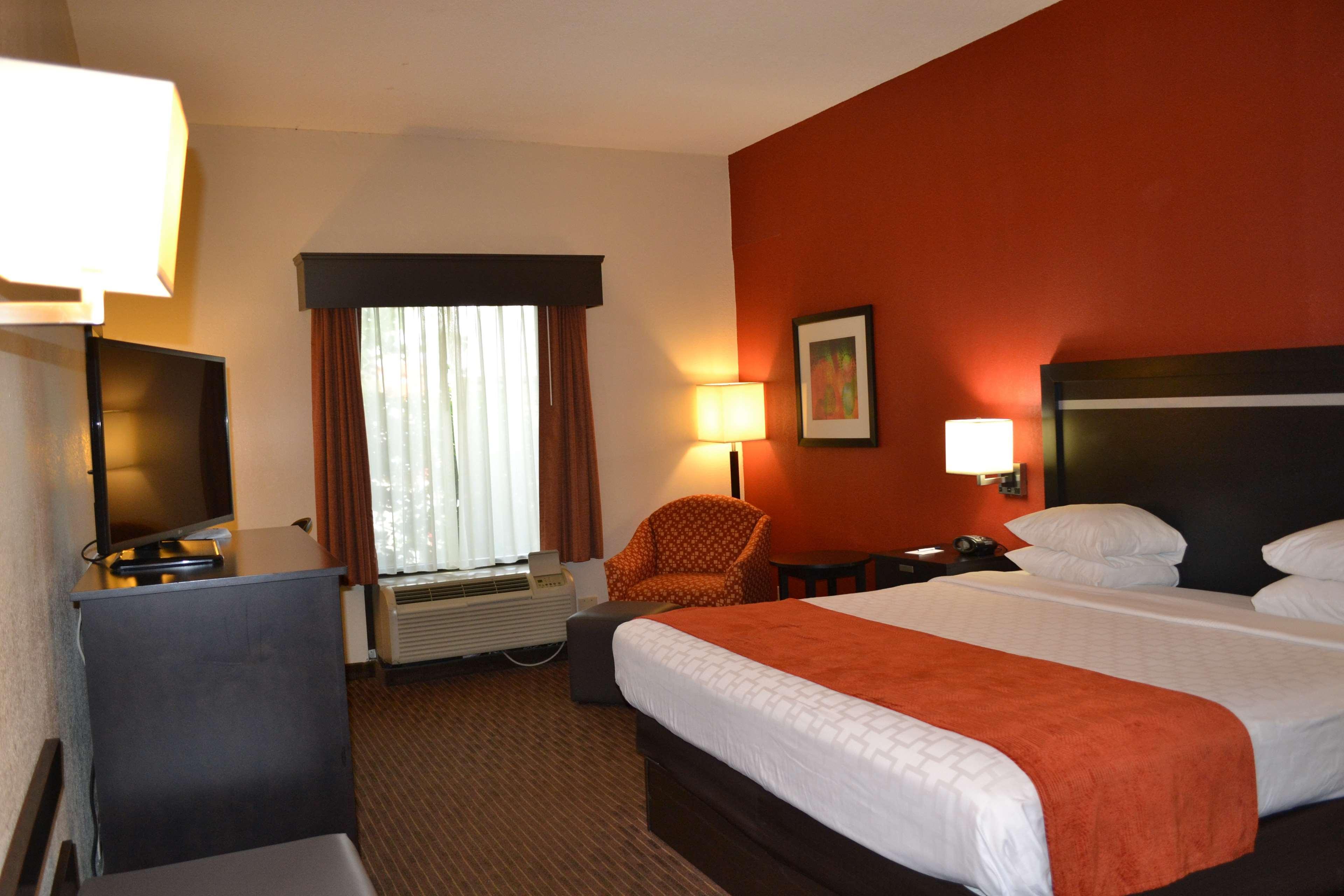 Days By Wyndham Ms Hotel