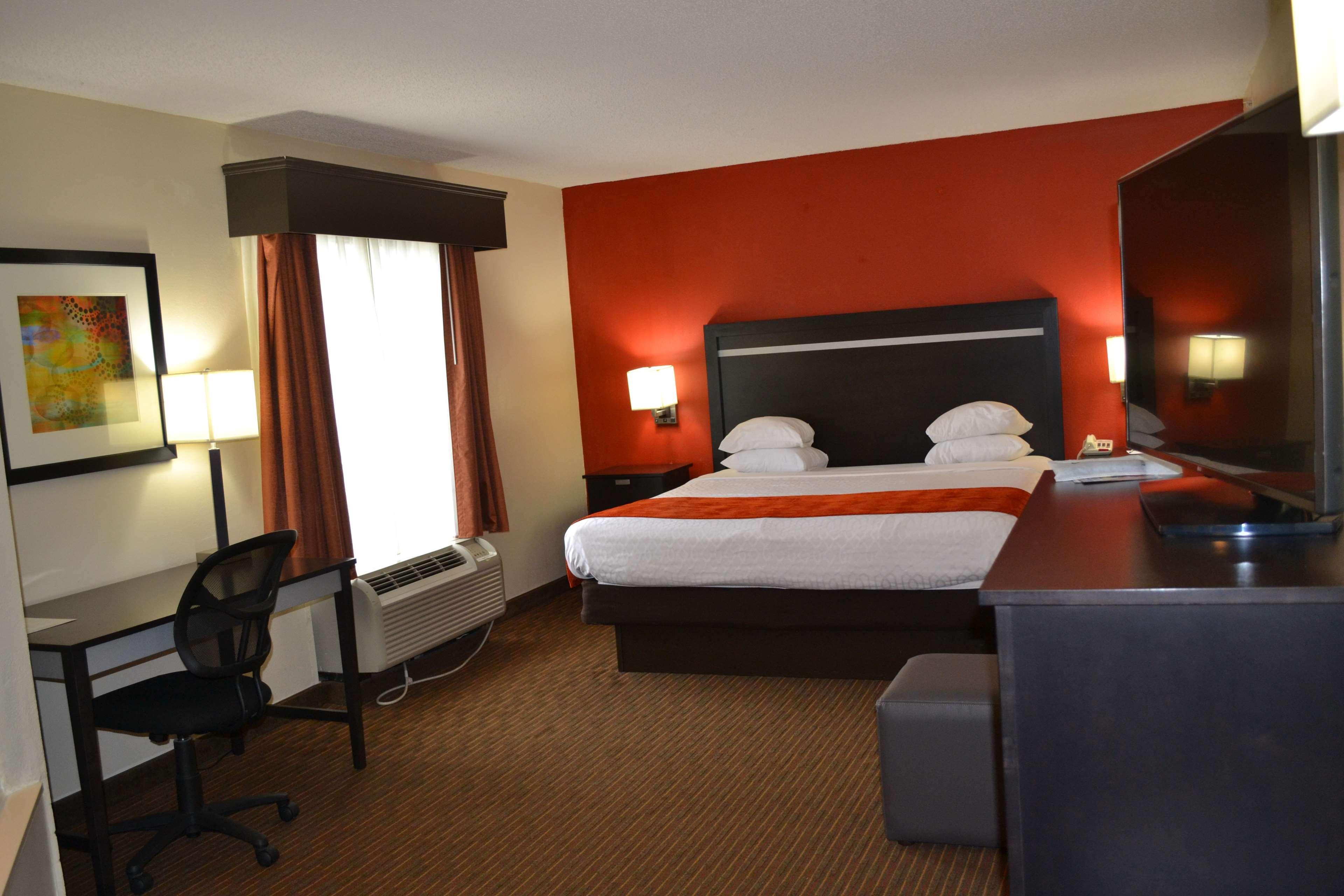 Days By Wyndham Ms Hotel Laurel