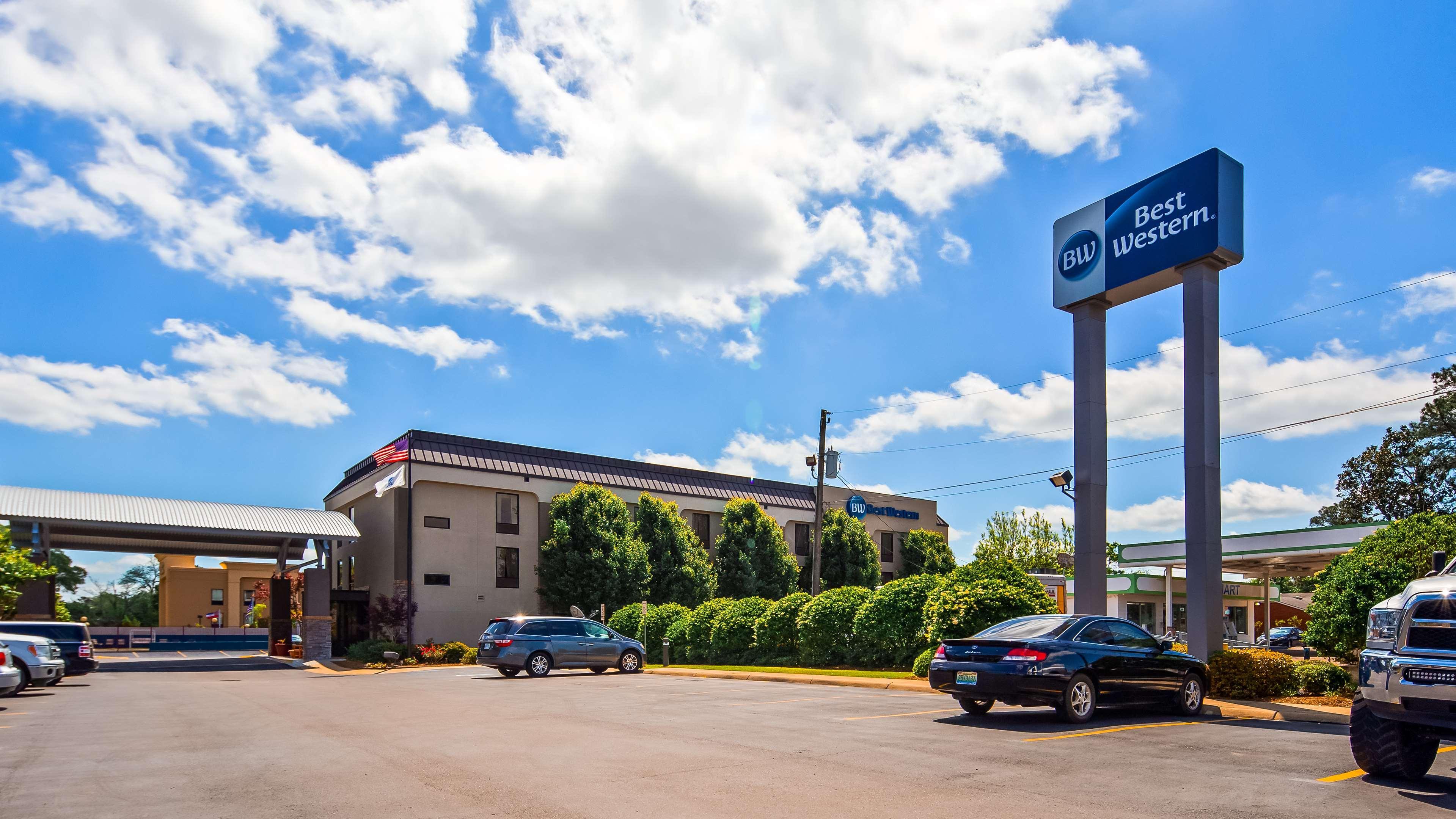 Days By Wyndham Ms Hotel Laurel